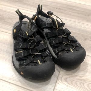 Keen sandal size 7 women’s